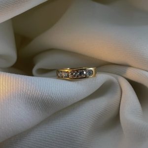 Bague serti rail 5 diamants - Dépôt-vente