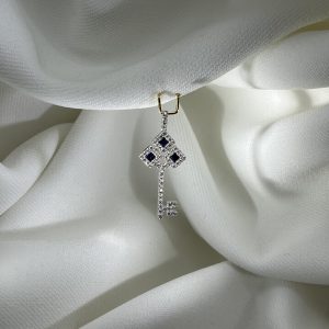 Pendentif Clé Or blanc - Diamants et Saphirs